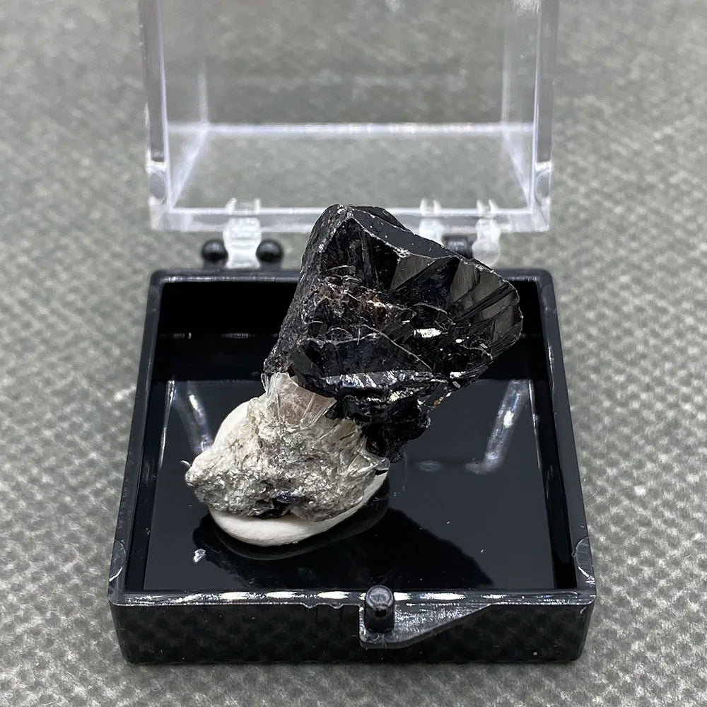 ✨Natural Xuebaoding Cassiterite Pendant – Certified Gemstone