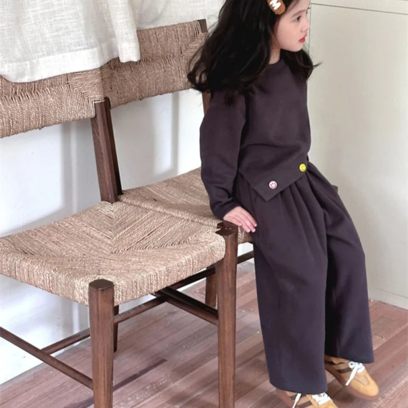 Girls 2-Piece Cozy Sweatshirt &amp; Pants Set – Stylish Kids Outfit