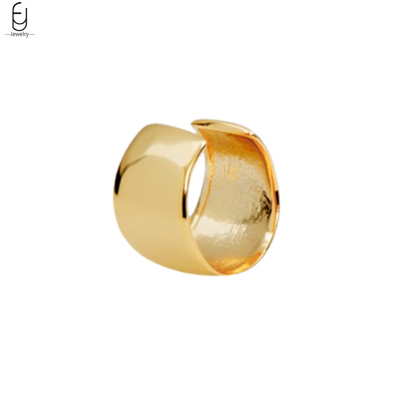 ✨Minimalist 24K Gold-Plated Ear Cuff – No Piercing Needed