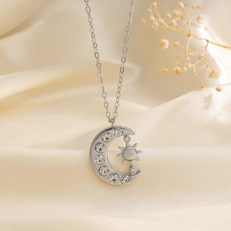 ✨Luxury Star &amp; Moon Rhinestone Pendant Necklace Set – Elegant Jewelry for Women