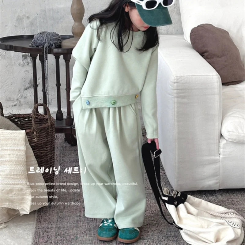 Girls 2-Piece Cozy Sweatshirt &amp; Pants Set – Stylish Kids Outfit