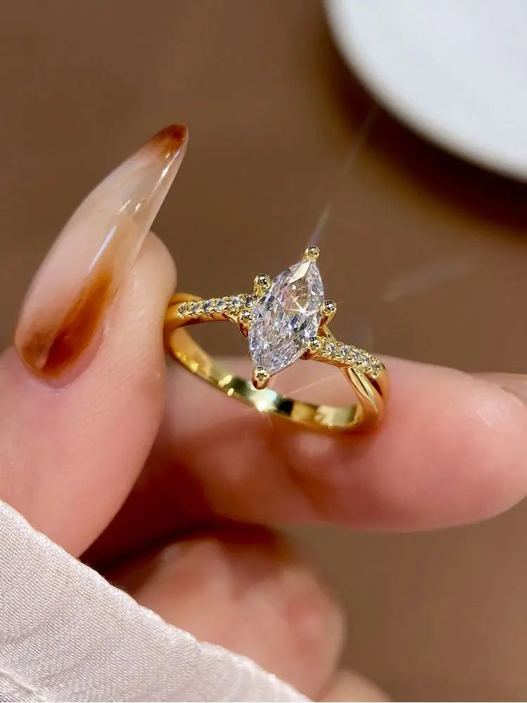 ✨Gorgeous 925 Sterling Silver Marquise Gem Ring – Shining Golden Finish, Elegant Women's Jewelry