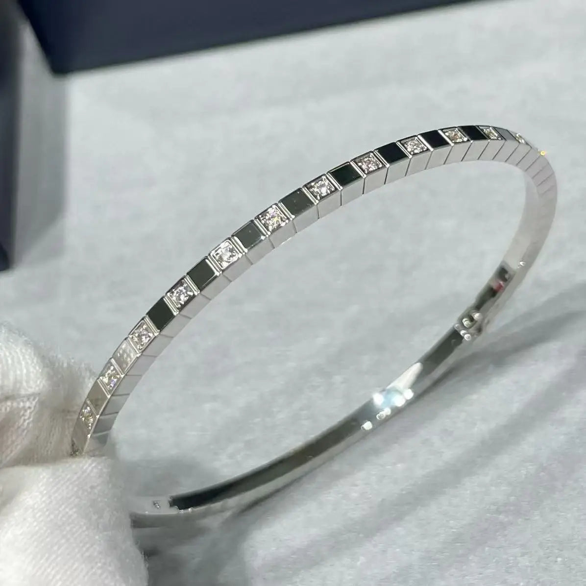 ✨2025 Gold-Filled Iced Bangle Bracelet