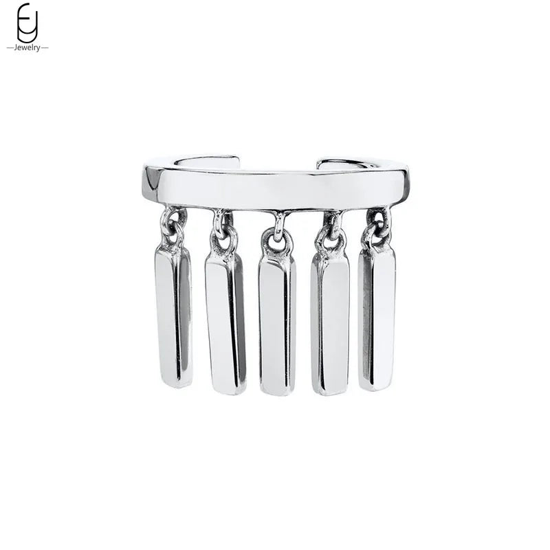 ✨Minimalist 24K Gold-Plated Ear Cuff – No Piercing Needed