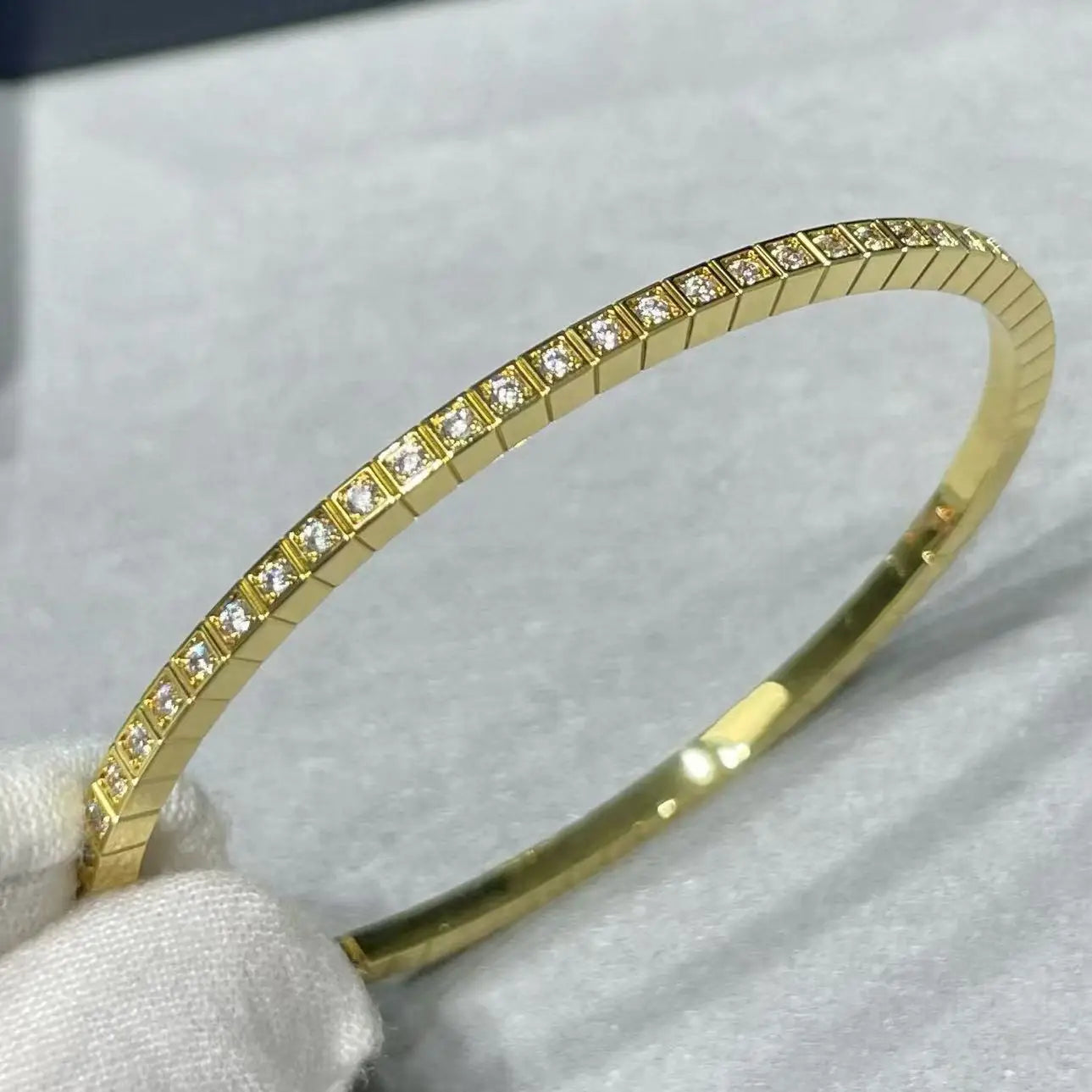 ✨2025 Gold-Filled Iced Bangle Bracelet