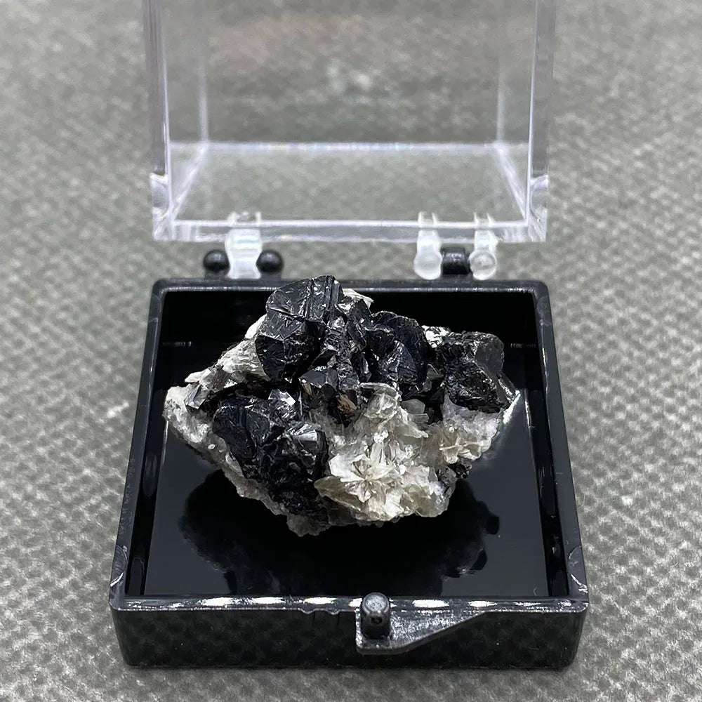 ✨Natural Xuebaoding Cassiterite Pendant – Certified Gemstone