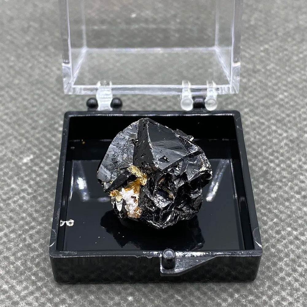 ✨ Natural Xuebaoding Cassiterite Pendant – Certified Gemstone